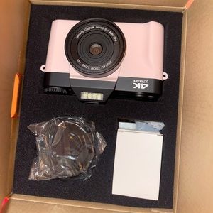 BRAND NEW 4K Pink Vlog Camera